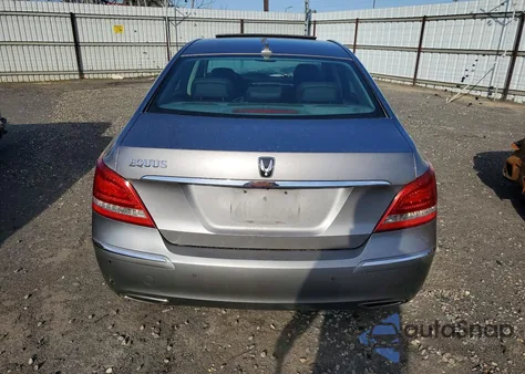 2012 Hyundai Equus Signature z USA, uszkodzony, nr VIN KMHGH4JH7CU045514